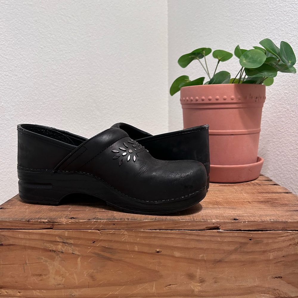 DANSKO Black Leather Women's Clogs